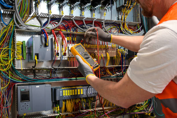 Best Commercial Electrician Services  in Phoenix, NY